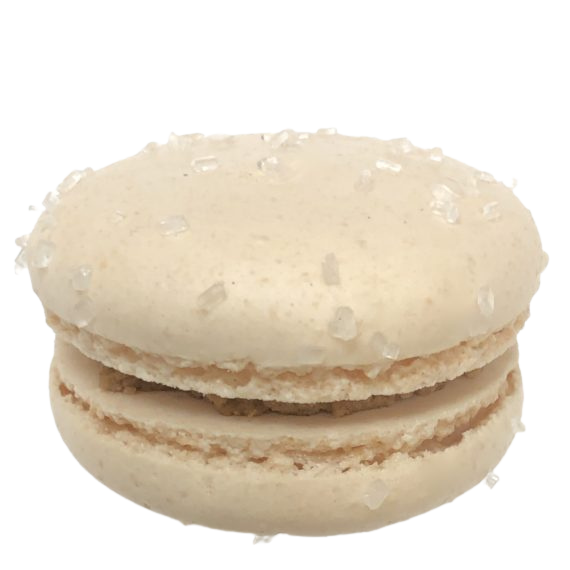 Gingerbread Macaron is crafted with a rich blend of molasses and ginger, perfectly balanced with a hint of black pepper and a touch of rock salt.